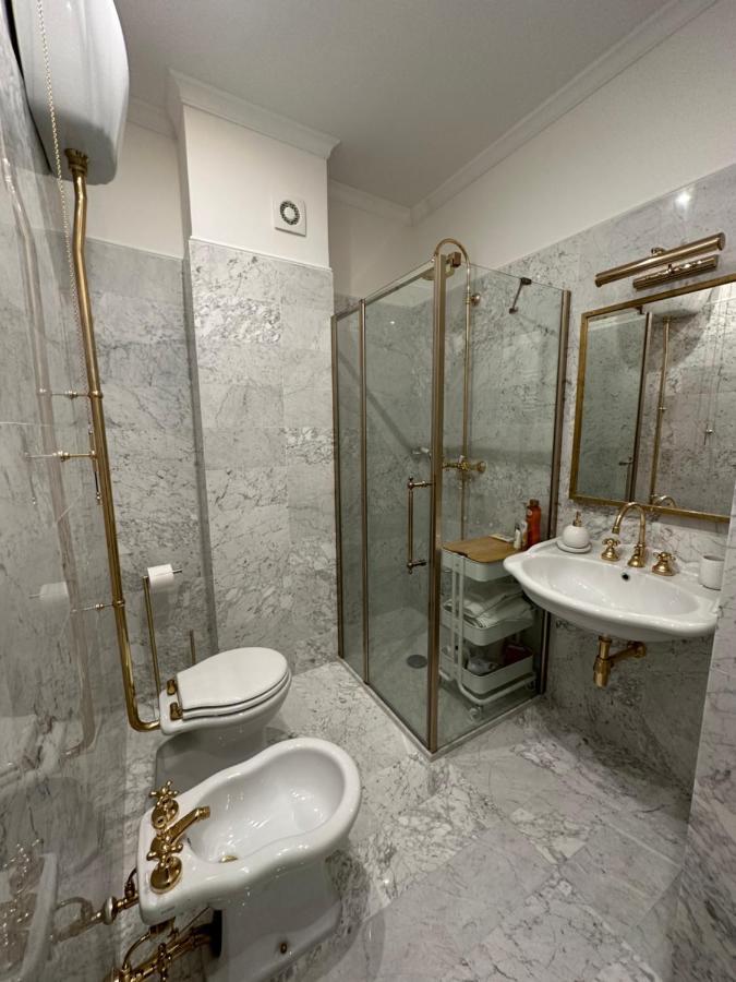 Casa Orsi - Appartamento Fronte Duomo A Firenze المظهر الخارجي الصورة
